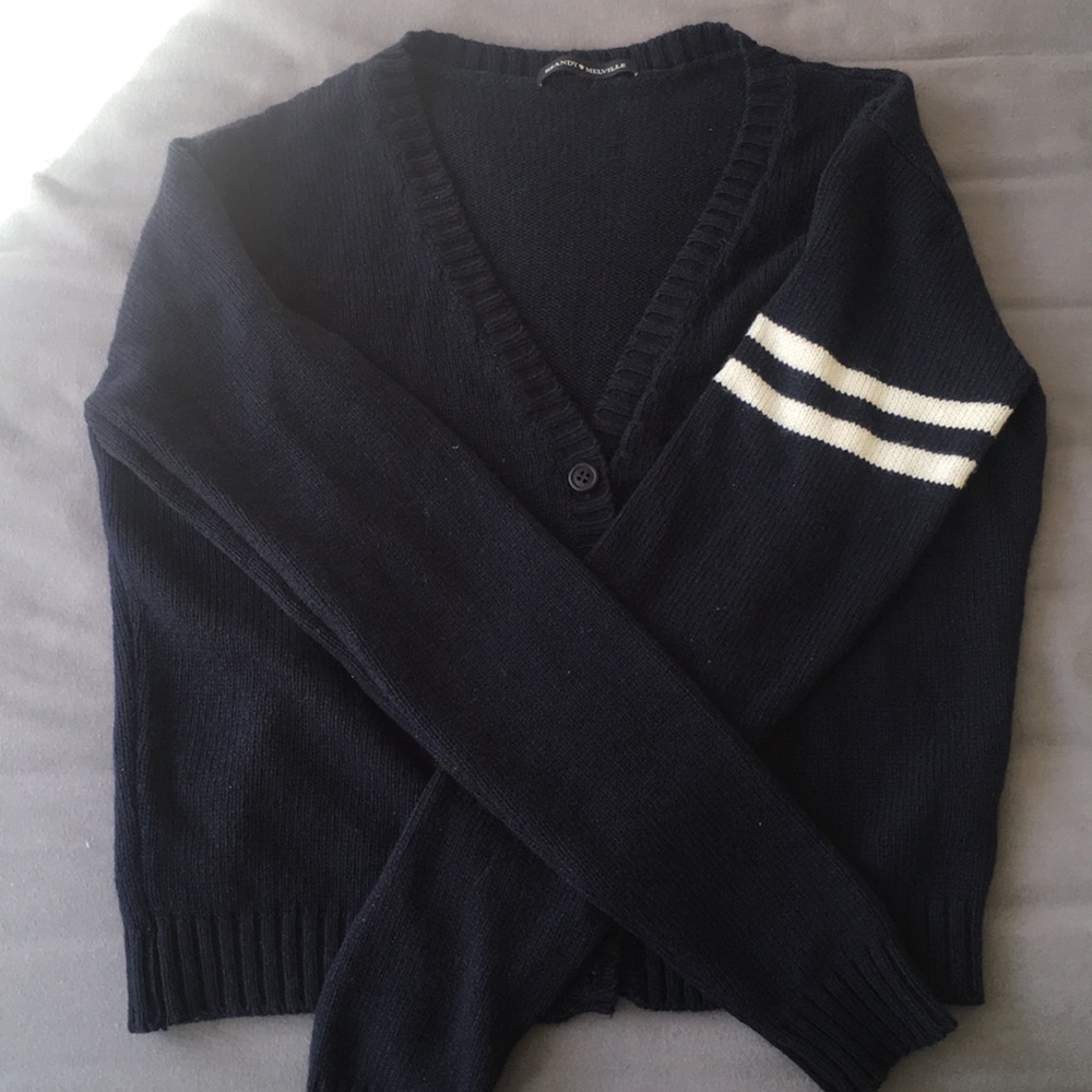 Brandy Melville sweater